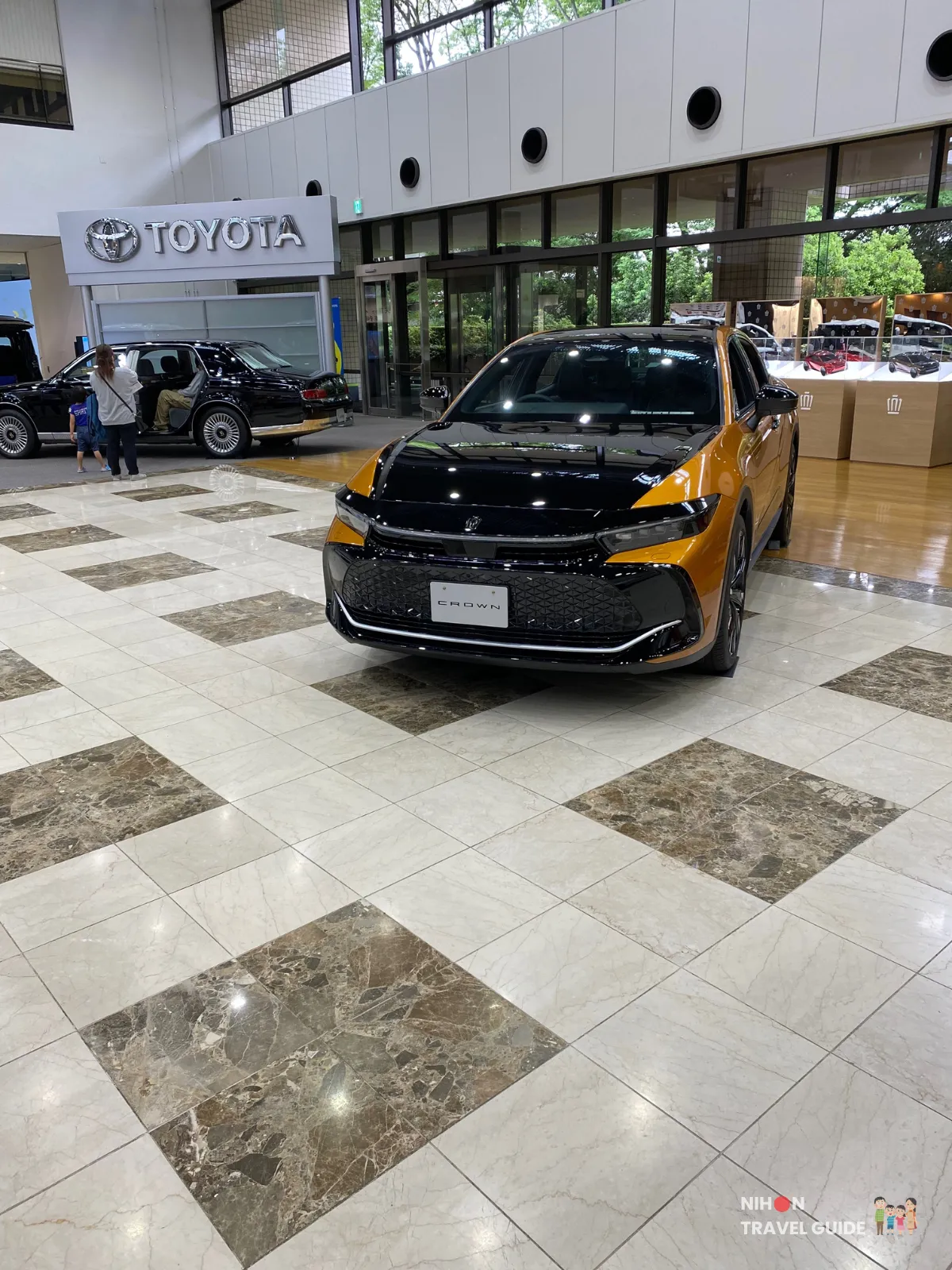 Toyota Crown at Toyota Kaikan Museum