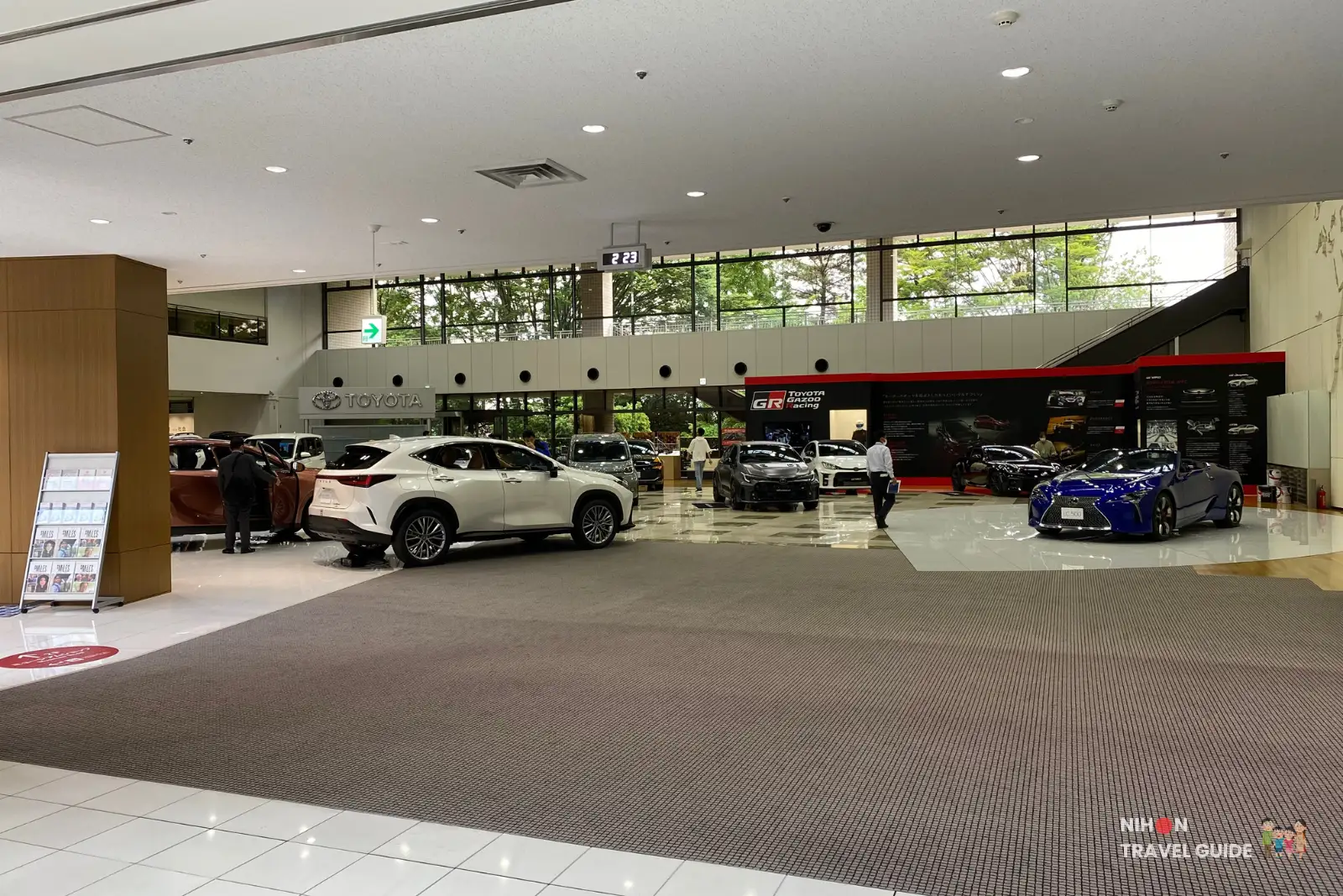 The view when you first enter the Toyota Kaikan Museum.