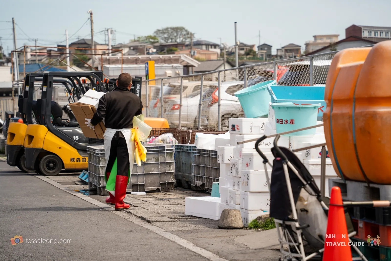 Nakaminato Fish Market — worker with forklift behind the scenes